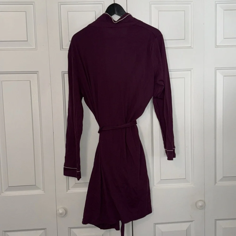 Victoria Secret Robe - Picture 3 of 3
